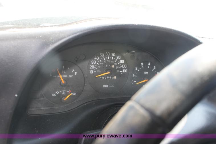 image for item G4608 1998 Chevrolet Monte Carlo LS