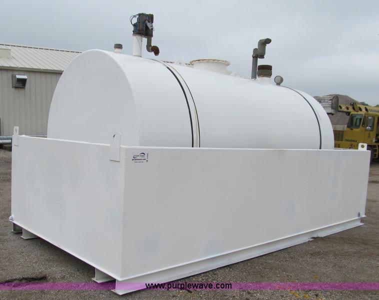 image for item A8442 Modern Welding Company 3,982 gallon gasoline storage tank