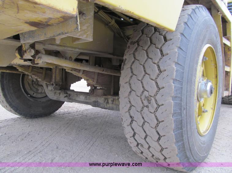 image for item A8443 1998 Gradall XL4100 mobile hydraulic excavator