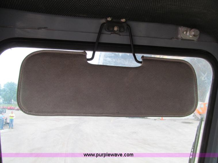 image for item A8443 1998 Gradall XL4100 mobile hydraulic excavator