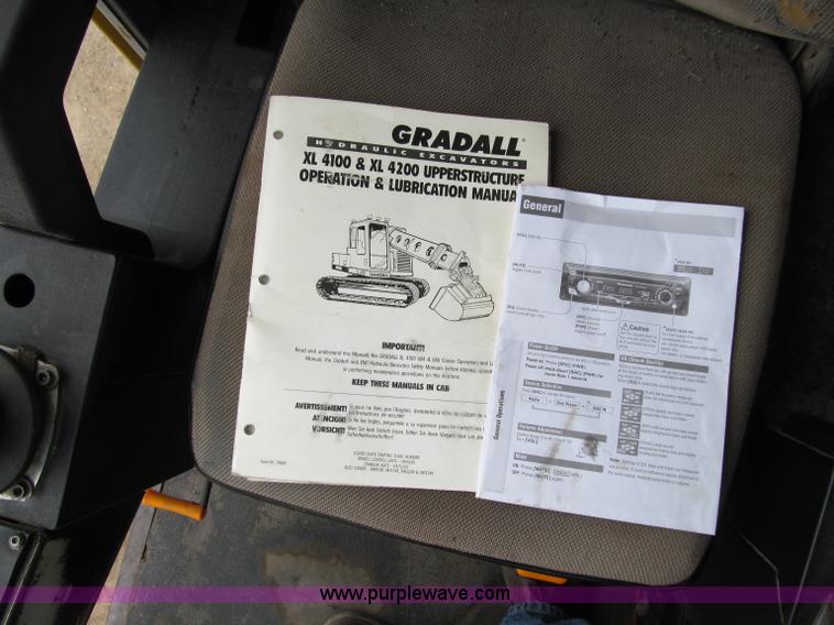 image for item A8443 1998 Gradall XL4100 mobile hydraulic excavator