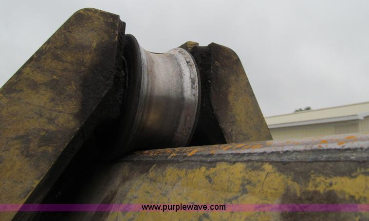 image for item A8443 1998 Gradall XL4100 mobile hydraulic excavator