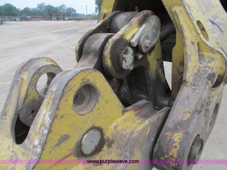 image for item A8443 1998 Gradall XL4100 mobile hydraulic excavator