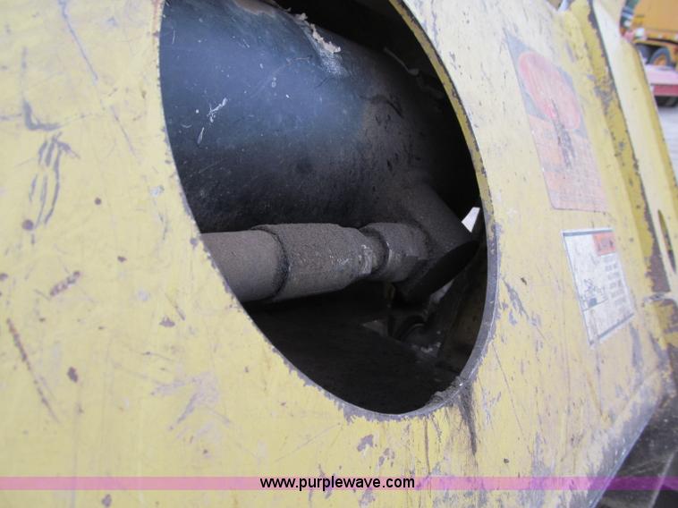 image for item A8443 1998 Gradall XL4100 mobile hydraulic excavator