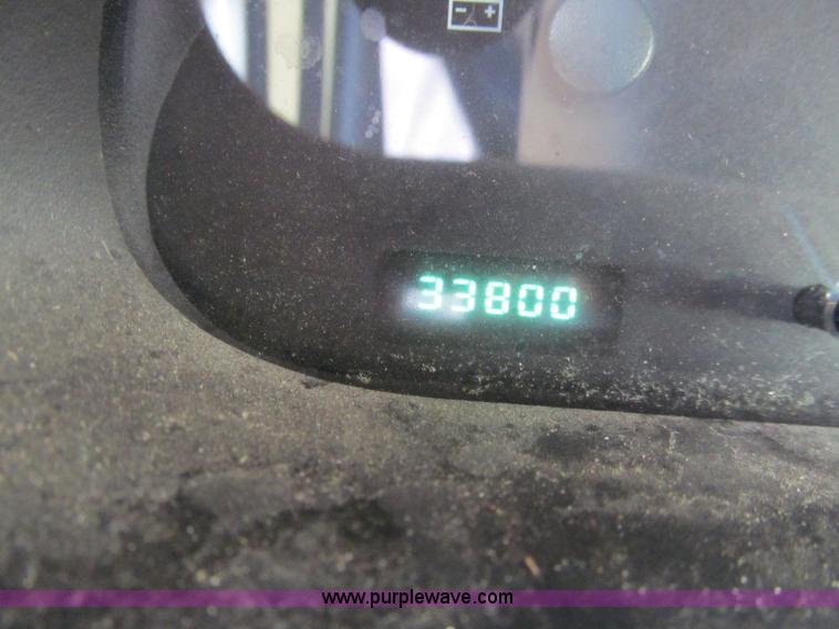 image for item A8446 2001 Dodge Ram 2500 cargo van