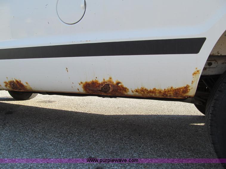 image for item A8446 2001 Dodge Ram 2500 cargo van