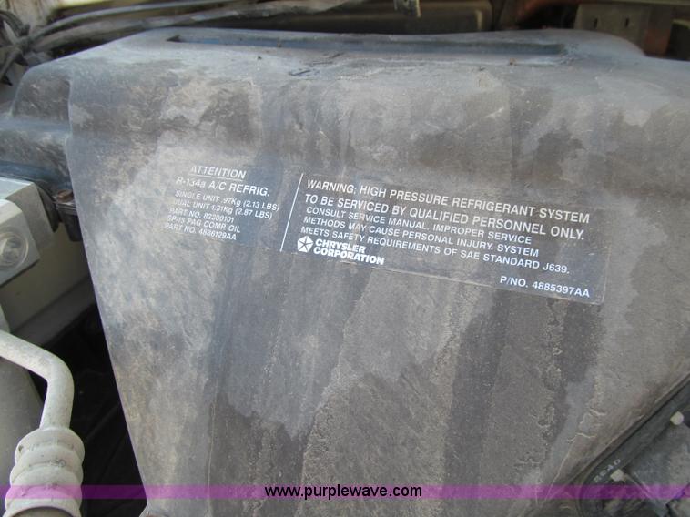 image for item A8446 2001 Dodge Ram 2500 cargo van