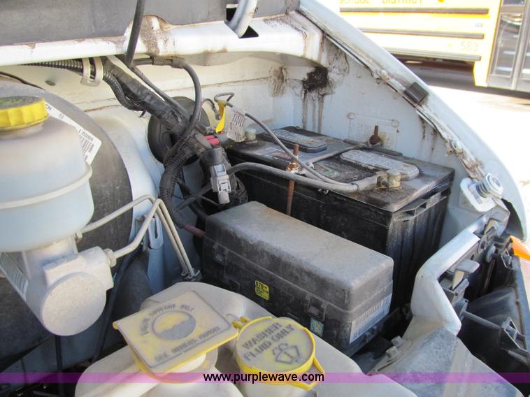 image for item A8446 2001 Dodge Ram 2500 cargo van