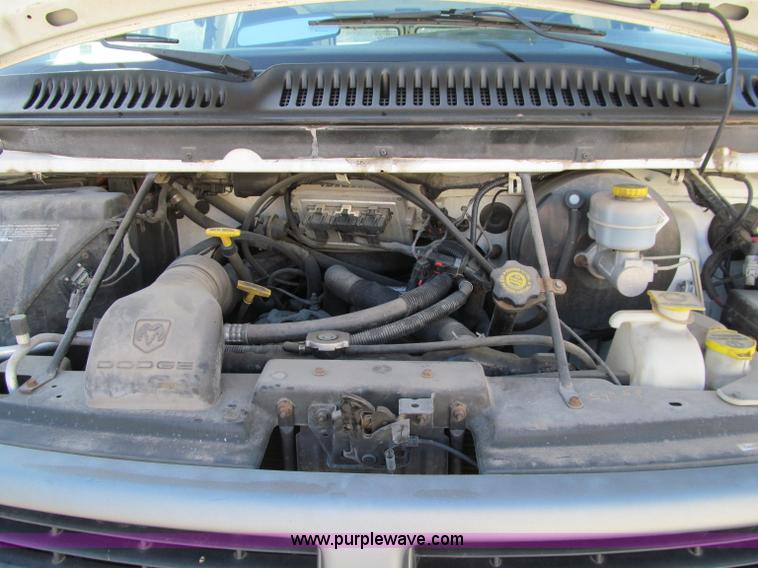 image for item A8446 2001 Dodge Ram 2500 cargo van