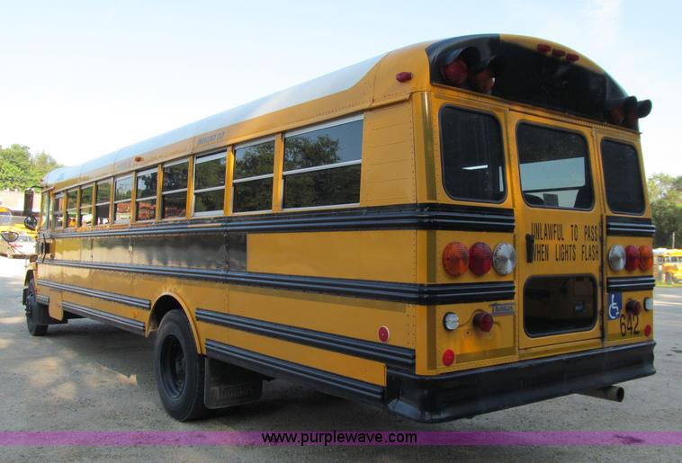 image for item A8447 2001 Freightliner FS65 school bus