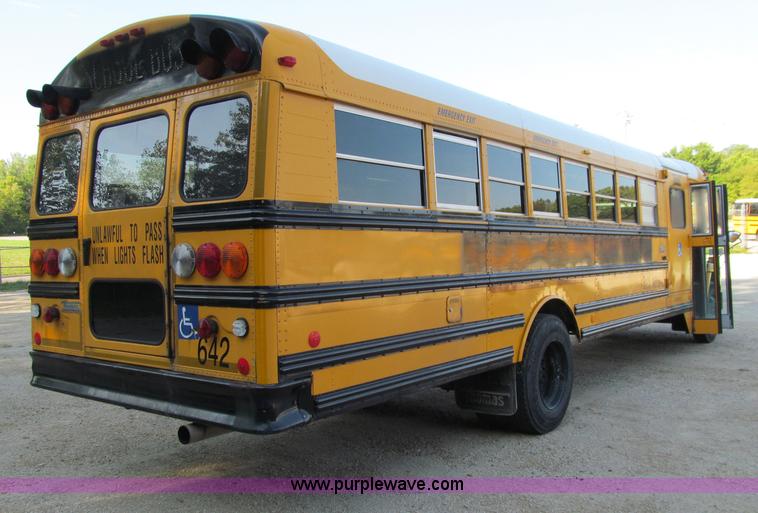 image for item A8447 2001 Freightliner FS65 school bus