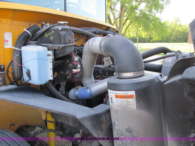 image for item A8447 2001 Freightliner FS65 school bus