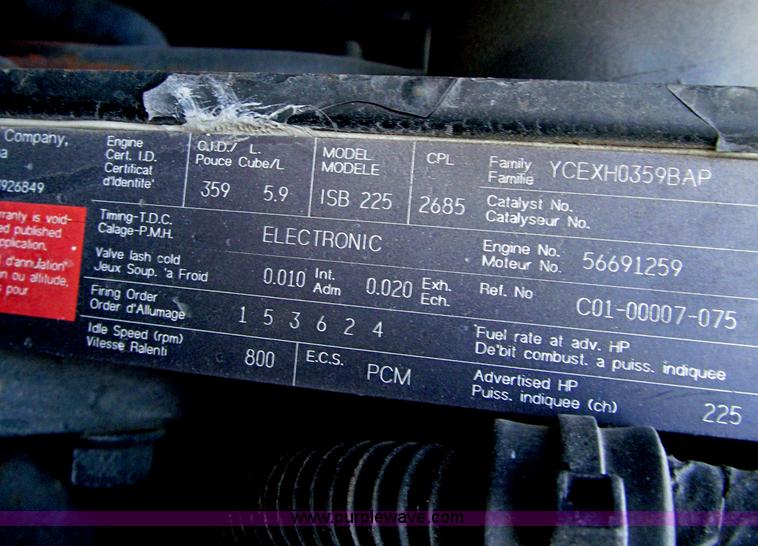 image for item A8447 2001 Freightliner FS65 school bus