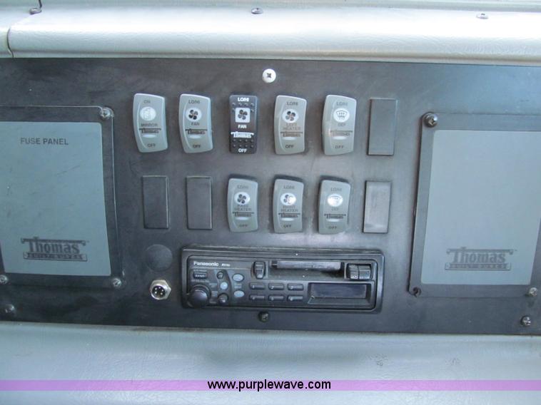 image for item A8447 2001 Freightliner FS65 school bus