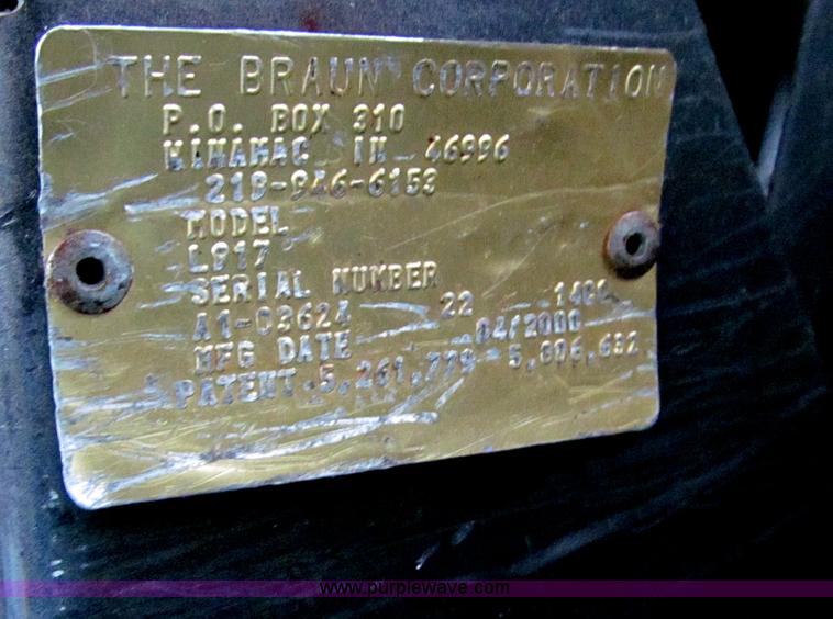 image for item A8447 2001 Freightliner FS65 school bus