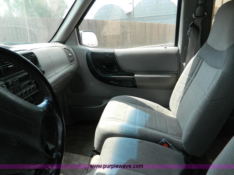 image for item B3847 1997 Ford Ranger XLT SuperCab pickup truck