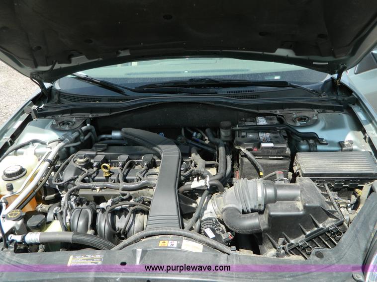 image for item B3848 2006 Ford Fusion SEL