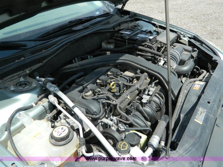 image for item B3848 2006 Ford Fusion SEL