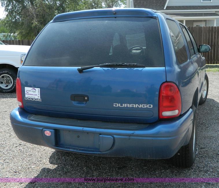 image for item B3850 2002 Dodge Durango SUV