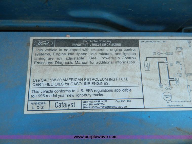 image for item B3854 1995 Ford Ranger SuperCab pickup truck