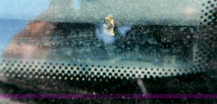 image for item B3854 1995 Ford Ranger SuperCab pickup truck