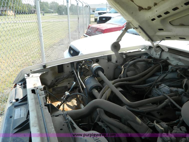 image for item B3859 1991 Ford F350 Custom utility pickup truck