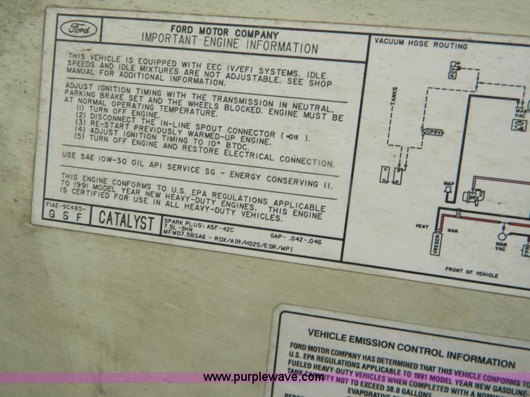 image for item B3859 1991 Ford F350 Custom utility pickup truck