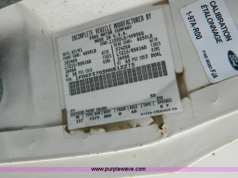 image for item B3859 1991 Ford F350 Custom utility pickup truck