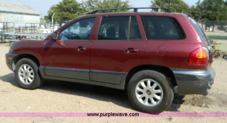 image for item B3860 2001 Hyundai Santa Fe GLS SUV