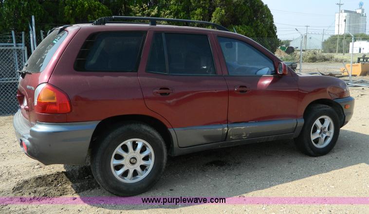 image for item B3860 2001 Hyundai Santa Fe GLS SUV