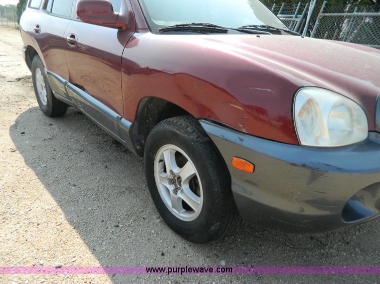 image for item B3860 2001 Hyundai Santa Fe GLS SUV