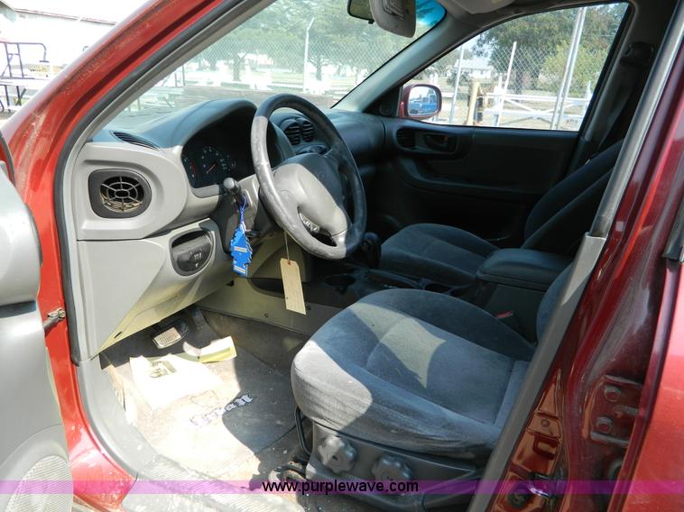 image for item B3860 2001 Hyundai Santa Fe GLS SUV