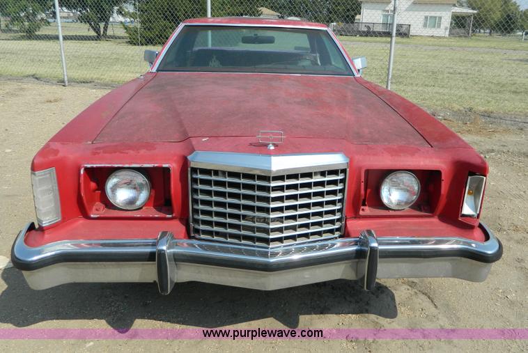 image for item B3861 1977 Ford Thunderbird