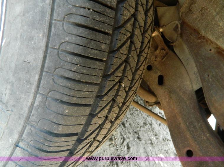 image for item B3861 1977 Ford Thunderbird