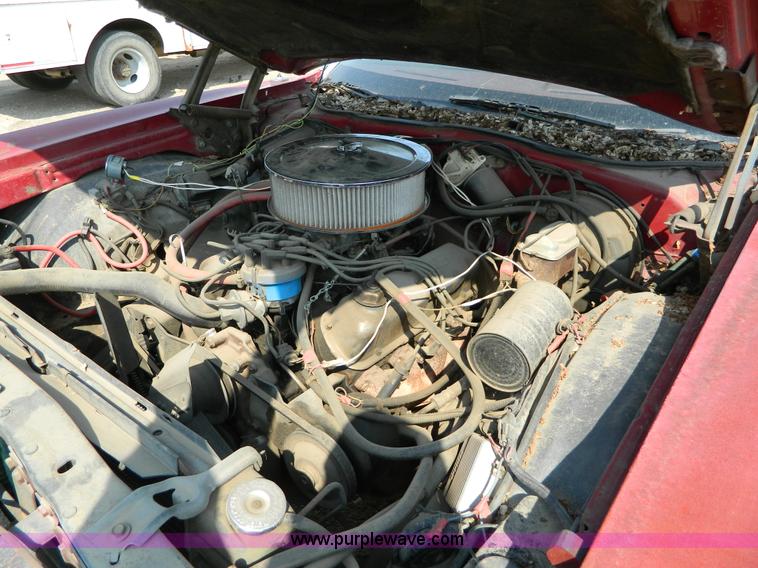 image for item B3861 1977 Ford Thunderbird