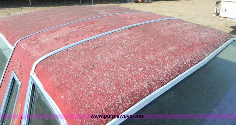 image for item B3861 1977 Ford Thunderbird