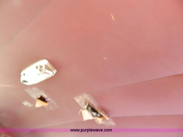 image for item B3861 1977 Ford Thunderbird