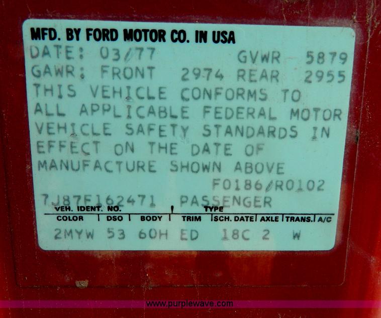 image for item B3861 1977 Ford Thunderbird