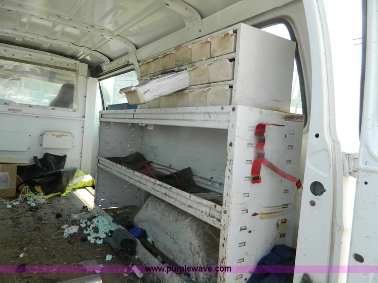 image for item B3862 2001 Dodge Ram B2500 cargo van