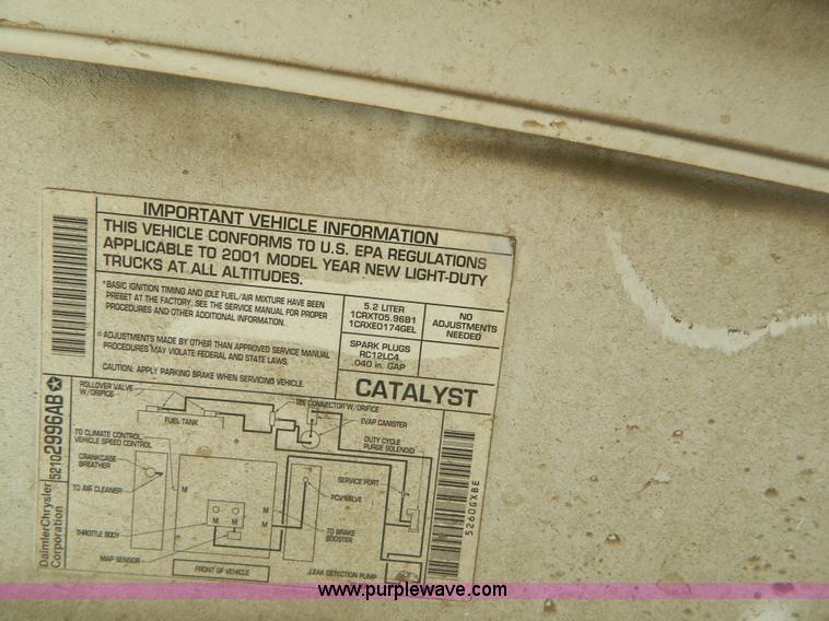 image for item B3862 2001 Dodge Ram B2500 cargo van