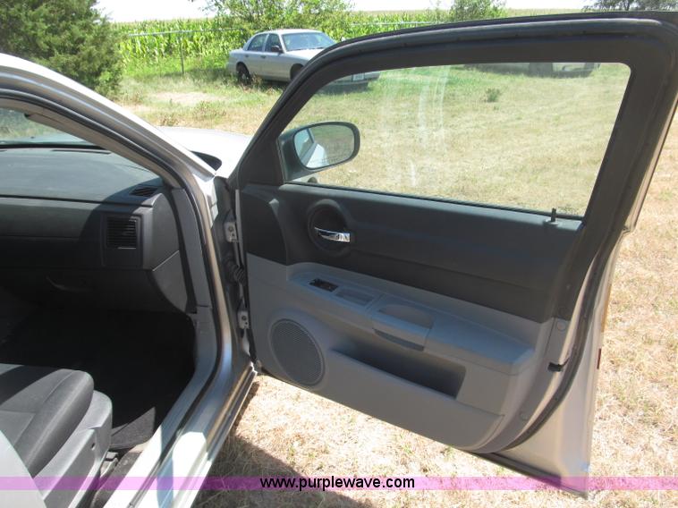 image for item B5165 2007 Dodge Charger