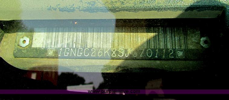 image for item B7397 1995 Chevrolet Suburban 2500 SUV