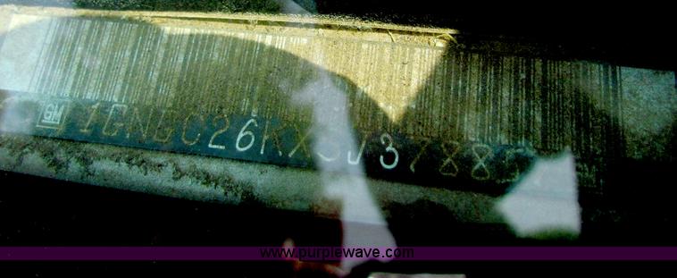 image for item B7401 1995 Chevrolet Suburban 2500 SUV