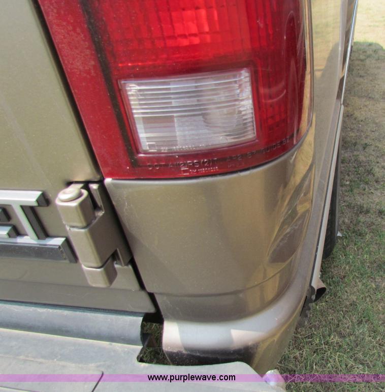 image for item B7402 1995 Chevrolet Suburban 2500 SUV