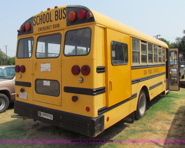 image for item B7404 1991 Chevrolet Carpenter school bus