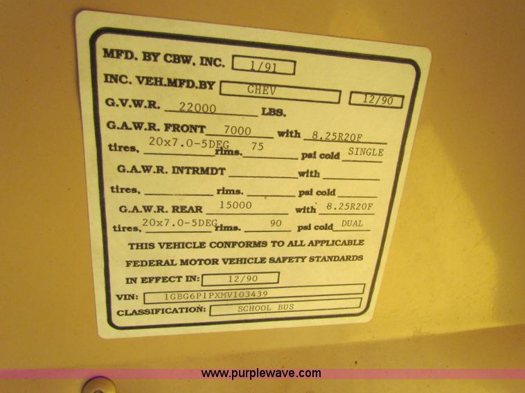 image for item B7404 1991 Chevrolet Carpenter school bus