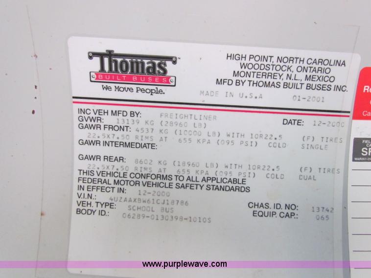 image for item B7405 2001 Freightliner FS65 Thomas school bus