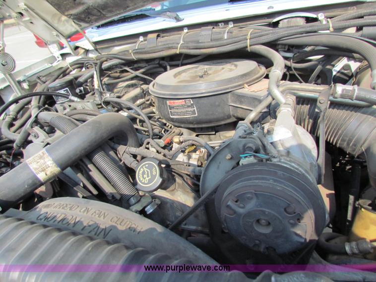 image for item B7407 1991 Ford F350 ambulance