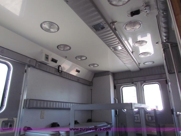 image for item B7407 1991 Ford F350 ambulance