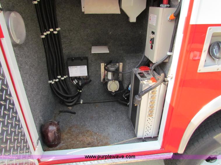 image for item B7407 1991 Ford F350 ambulance